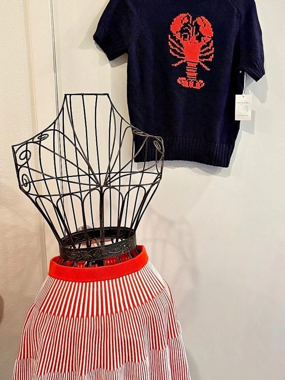 Free assembly Lobster Graphic Crewneck Sweater in Blue & Red with white and red